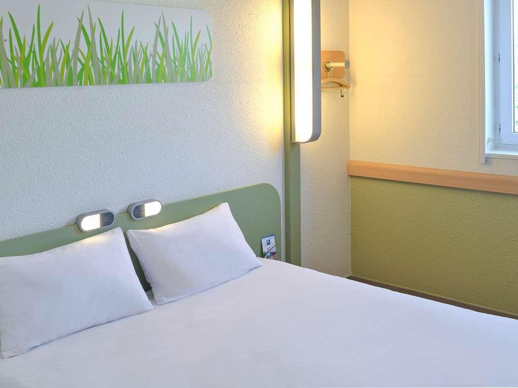 Ibis Budget Avignon Nord Le Pontet  Room photo