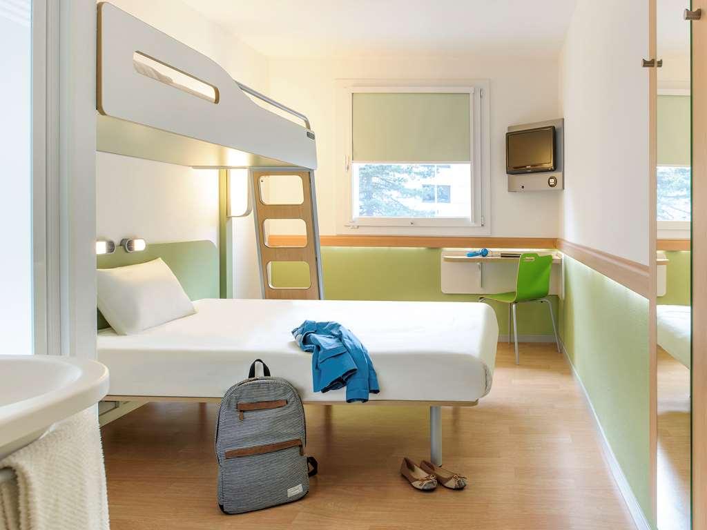Ibis Budget Avignon Nord Le Pontet  Room photo